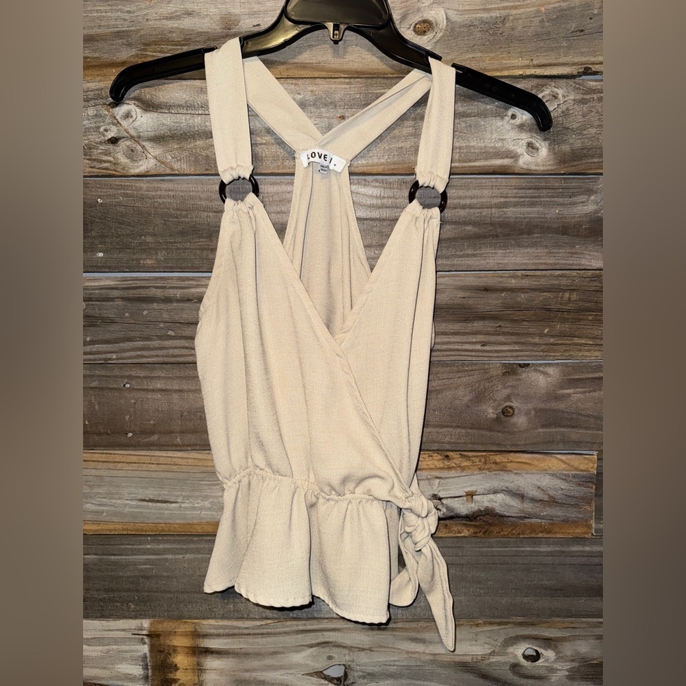 Love J- women’s tank top- size M - tan- v neck